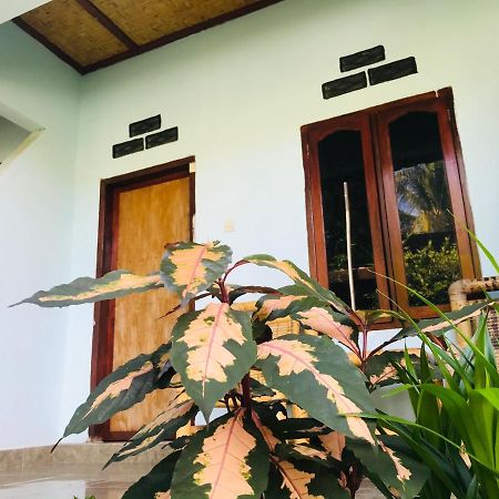 Sawe Homestay Kuta  Exterior photo